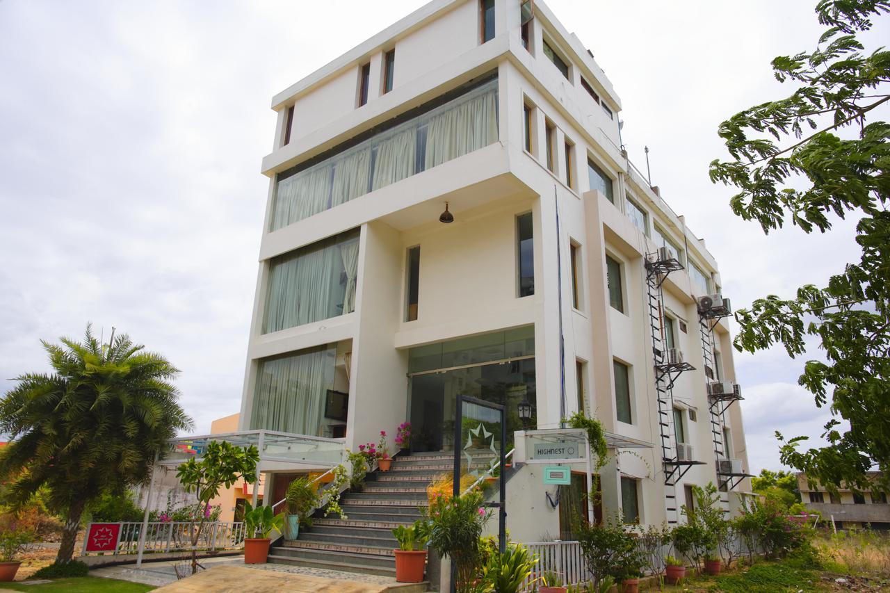 Hotel Highnest Singapperumalkovil Exterior foto